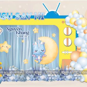 mẫu sinh nhật rèm kết hợp cho bé trai màu xanh vàng